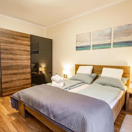 Victoria * シオーフォク